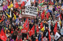 Londra. March26 in 300mila contro i tagli e la crisi