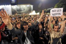 Spagna - Perchè ha successo il movimento 15M