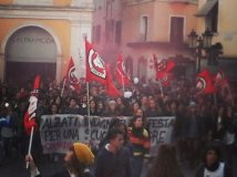 Treviso - 11.10.13 - Ribellarsi è giusto! Studenti in piazza.