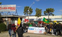Occupata l'AgustaWestland di Benevento: Basta armare il regime assassino di Erdogan!