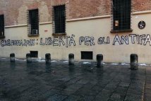 La "giustizia" diseguale. Cade l'accusa di omicidio colposo ai neofascisti di Cremona