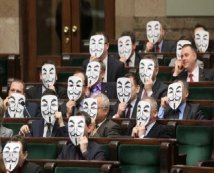 Renzi Hack: quando Anonymous attacca i politici