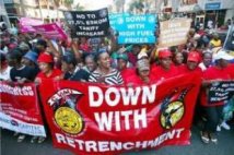 Sudafrica - La protesta cresce