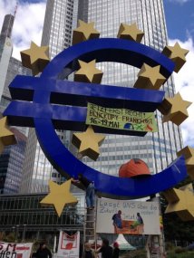 Francoforte - Corteo verso le giornate di Blockupy