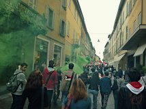 Reggio Emilia - 12 Ottobre: per una scuola di liberi saperi, fuori aziende e banchieri!
