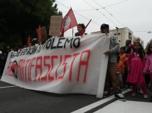 Ancona - Mobilitazione antifascista 'Chiudere la sede di casapound'
