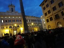 Roma - Approvato il decreto della vergogna. Inizia la battaglia contro il Dl Salvini