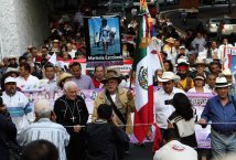 Messico - Zocalo Df Conclusione Marcia Nazionale per la pace