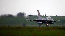 Raid contro Isis e Pkk, la Nato appoggia la Turchia