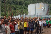 Perù: ritirati i decreti legislativi sull'estrazione petrolifera ed il TLC in Amazzonia