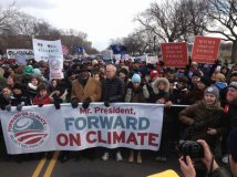 Washington oltre 50mila ambientalisti in corteo nel giorno del ForwardOnClimate