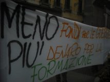 Padova - Meno fondi per le guerre, più denaro per la formazione!