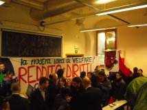Padova - Reddito e diritti. Striscione