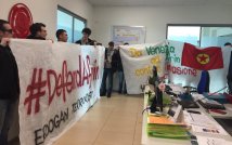 Venezia - Occupato il consolato turco in solidarietà ad Afrin