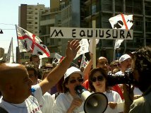 Cagliari - Partite Iva infuriate: occupata Equitalia