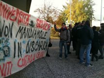 Verona. 17 novembre: Scuola-Università-Ricerca, manifestano e scioperano insieme contro la Gelmini