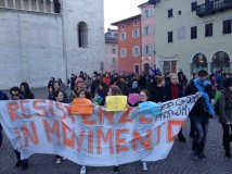 Trento - Voi fermi in piedi, noi Resistenti e In Movimento