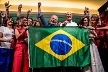 Lula è di nuovo presidente, ma sul Brasile rimane l’incubo del bolsonarismo