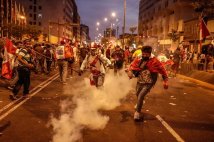 Stretta autoritaria del governo peruviano, 20 i morti frutto della repressione