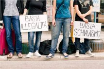 Rimini - Lavoratori stagionali in sciopero per lo stipendio arretrato