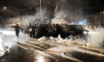 Bulgaria: la piazza dimissiona il Governo