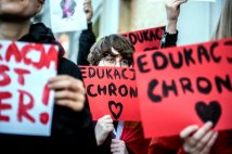 Polonia - No alla criminalizzazione dell’educazione sessuale