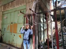 Road to Palestine, day 5 - Hebron's nets