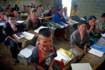 Il sistema educativo nella resistenza zapatista, la recensione del libro di Lorenzo Faccini