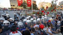 Il popolo di Gezi Park di nuovo in piazza contro Erdogan