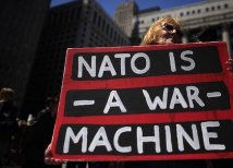 Occupynato - Proteste a Chicago per il vertice Nato 
