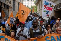 Il movimento dei lavoratori sans-papiers entra in sciopero
