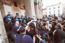 Rimini - Sgombero e sequestro di Casa Madiba Network e Villa Florentina ed Eva