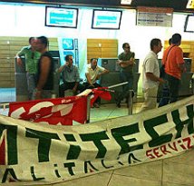 Napoli: protesta lavoratori Atitech - aeroporto nel caos per due ore