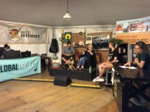 Le radio di movimento durante e dopo Genova: il report del dibattito a Sherwood Festival