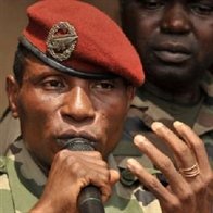 Guinea: manganellate all’opposizione