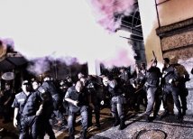Brasile – Rio de Janeiro. Manifestazione e scontri nel tentativo di occupare la Camera Municipal.