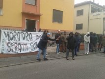 Padova - ASC blocca un altro sfratto e lancia l' asseblea pubblica