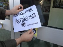 Rimini - Ripuliamo la città: smacchiatore antifascista!