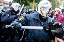 Svezia - Violente cariche a Malmo contro i movimenti antifascisti